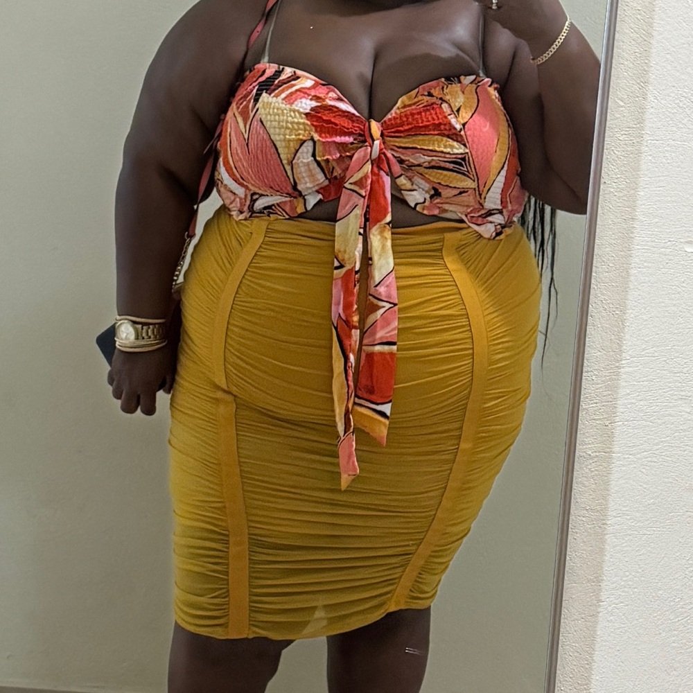 Rainbow Strapless Tropical Crop Top - Orange and Pink - Picture 5 of 7
